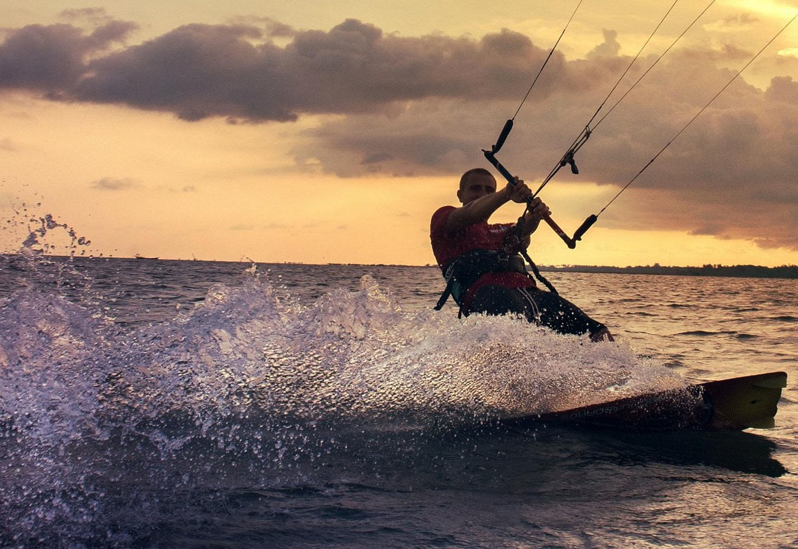 Wing foil and kite surfing retreat